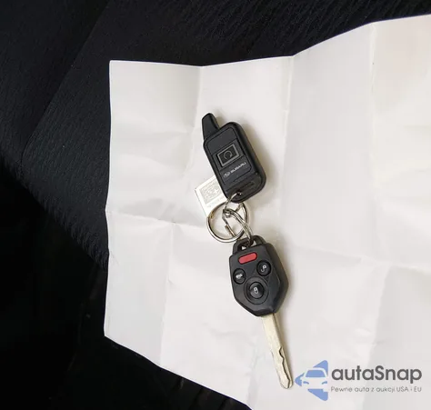 2011 Subaru Legacy 2.5I Prem Awp z USA, uszkodzony, nr VIN 4S3BMBC64B3260783